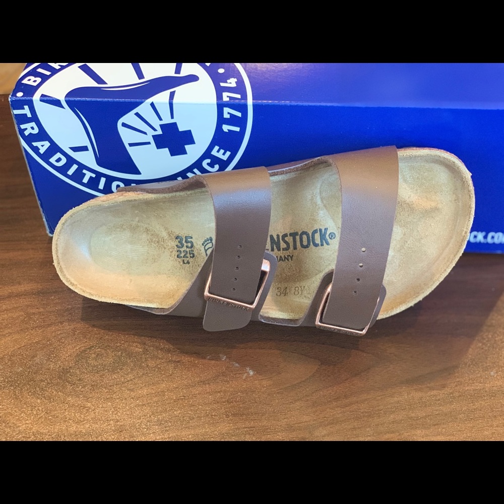 Birkenstock's Dark Brown Arizona sandals